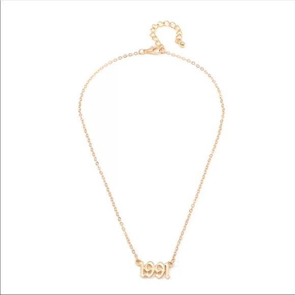 Jewelry - 🎉HP🎉 Golden 1991 Old School Birth Year Necklace